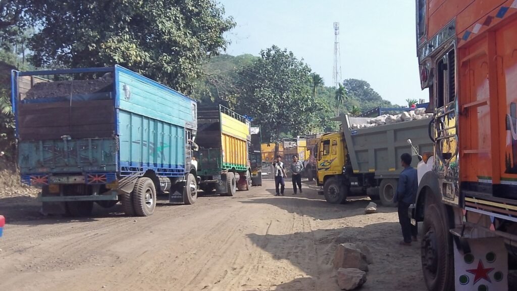 LORRY STANDING IN BORDER